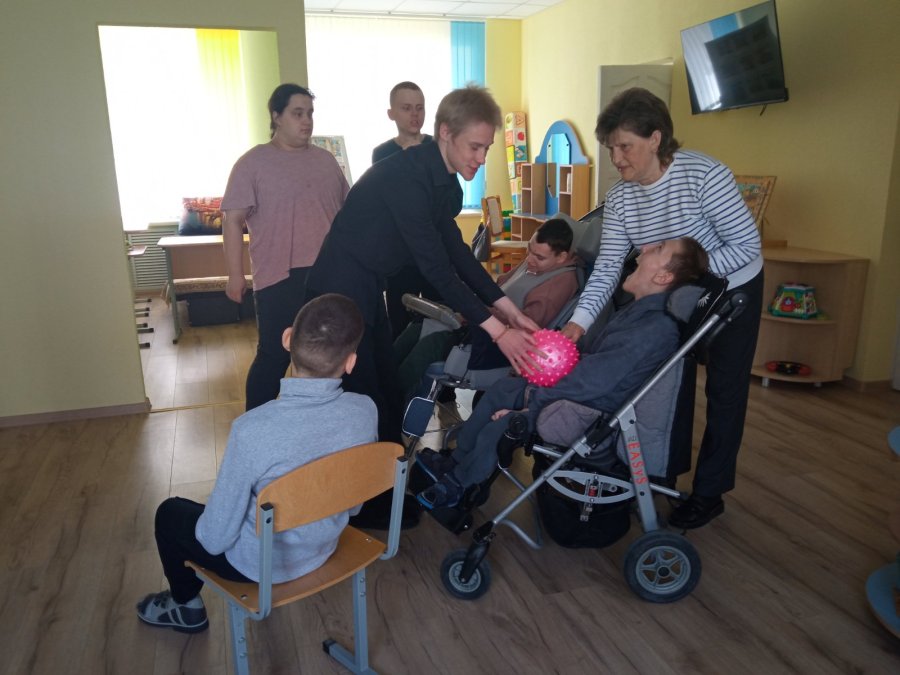 Студенты и учащиеся.