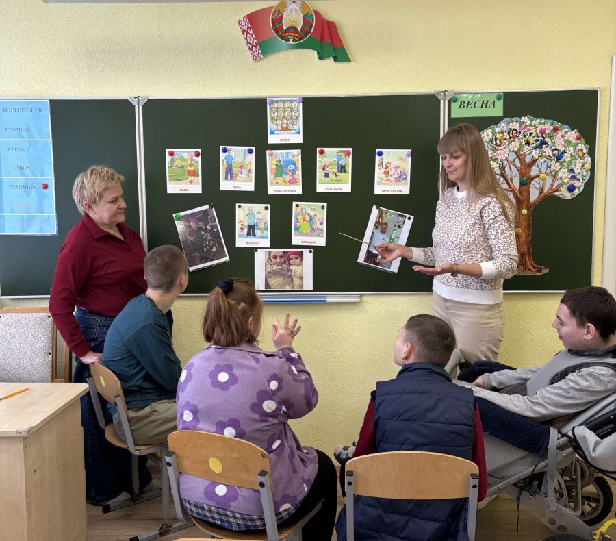 15 мая - Международный День семьи.