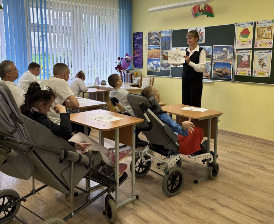 Первый урок под девизом «Знания сегодня — сила и процветания Беларуси завтра!»