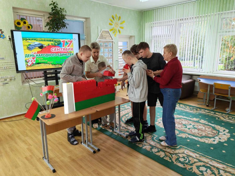 Сила нашей страны — в единстве, заботе и поддержке каждого!